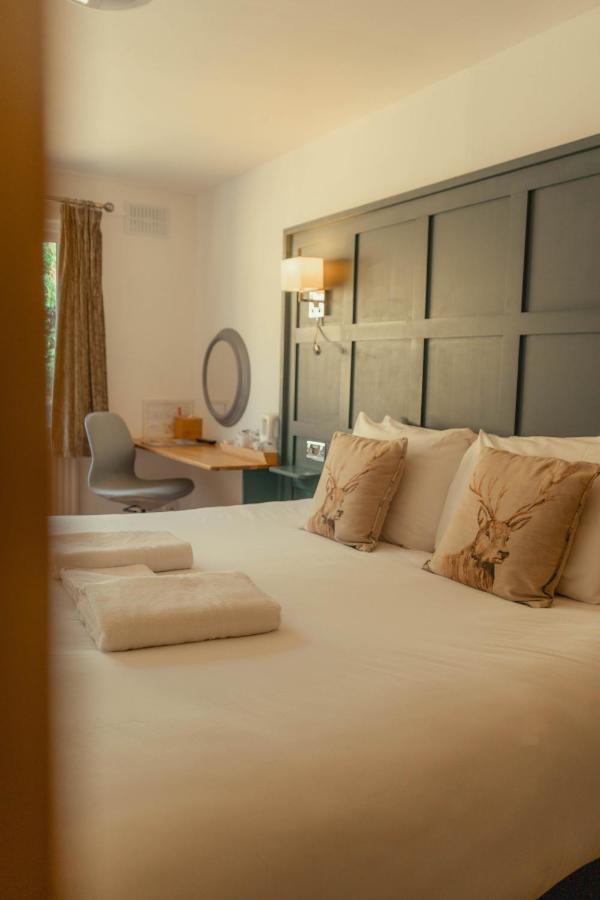 The Ballinluig Inn Pitlochry Bagian luar foto