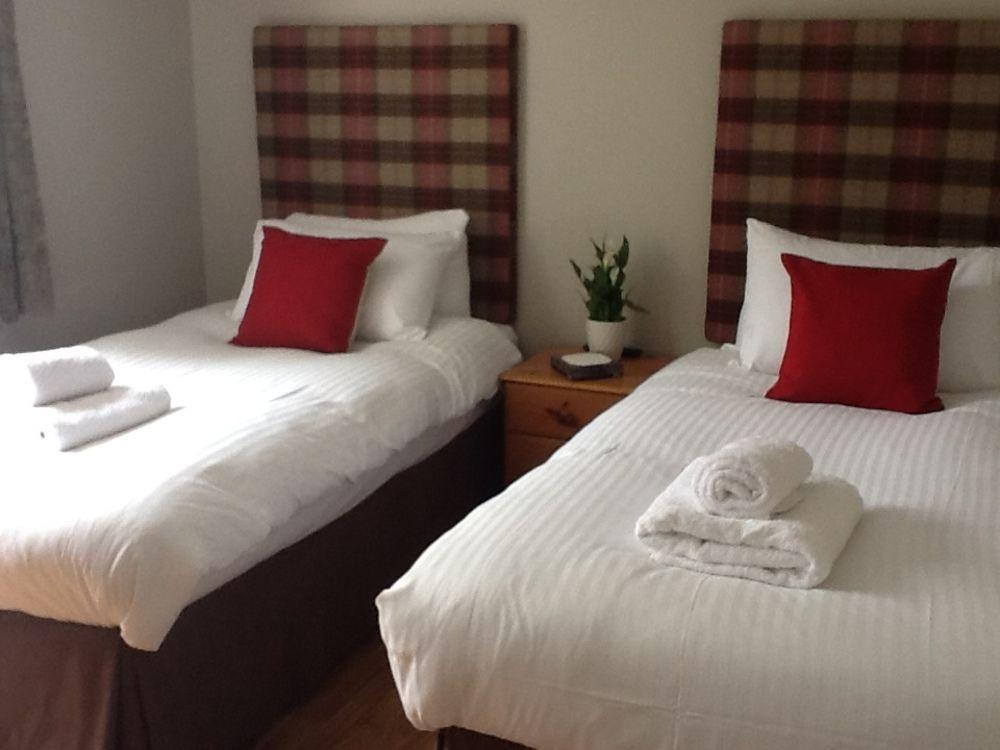 The Ballinluig Inn Pitlochry Bagian luar foto