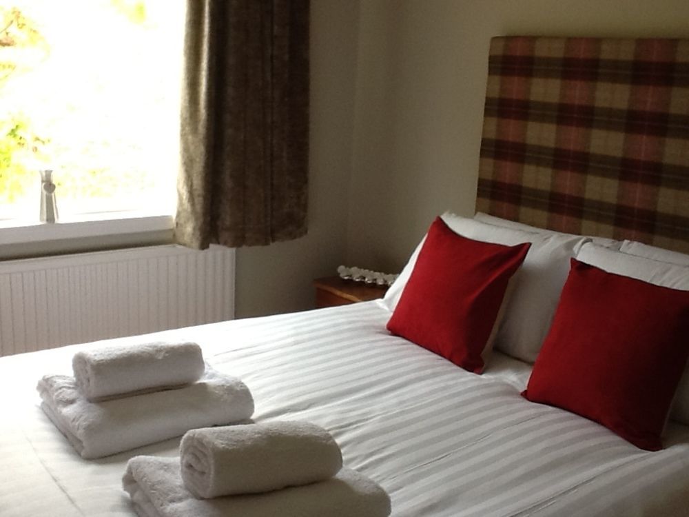 The Ballinluig Inn Pitlochry Bagian luar foto