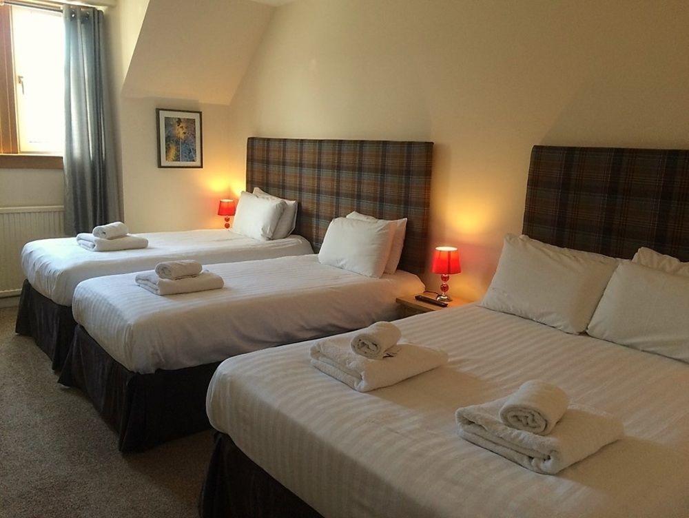The Ballinluig Inn Pitlochry Bagian luar foto